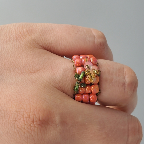 Coral Red Floral Beaded Ring - Picture 8 of 10